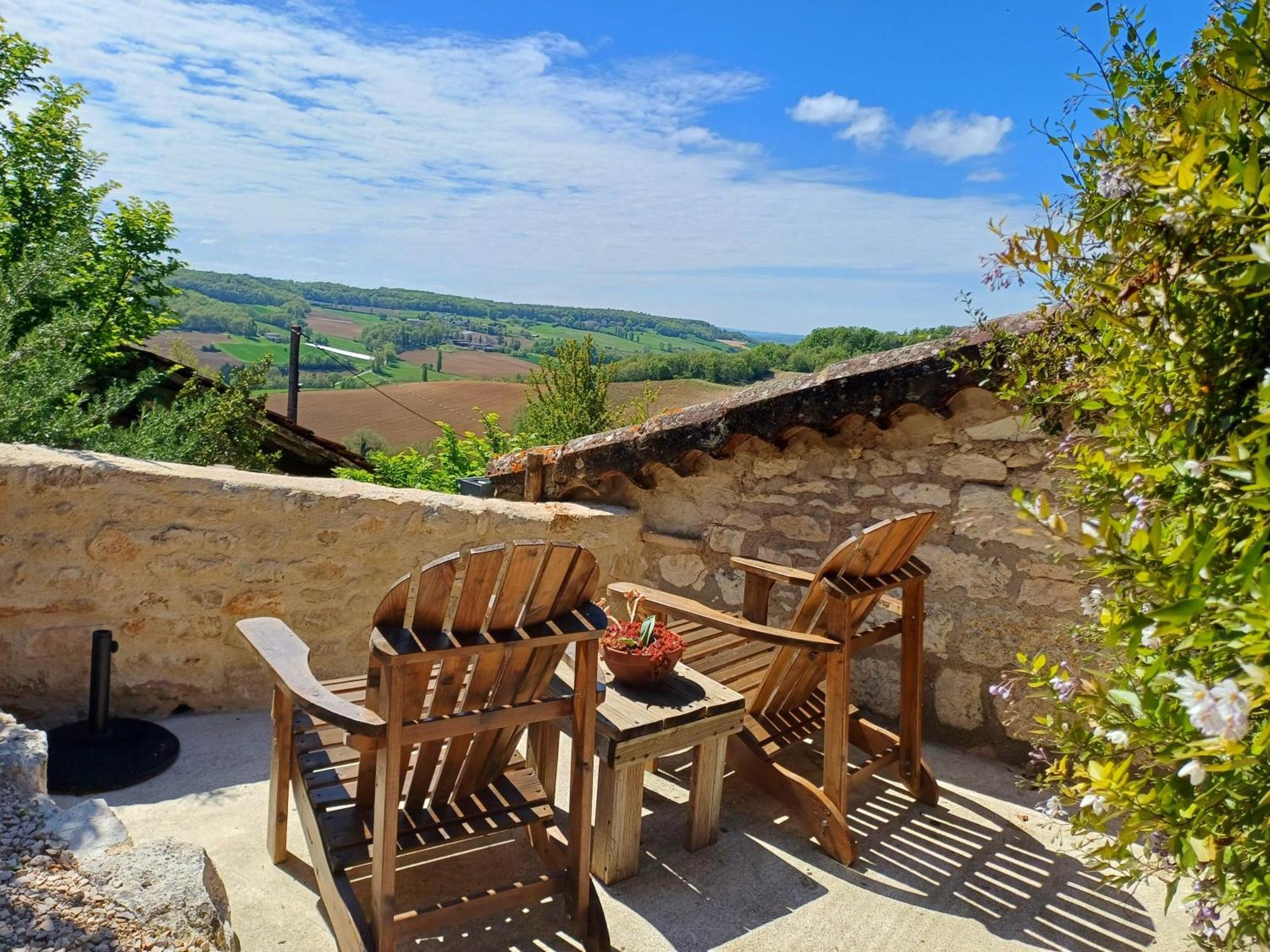 Moon Villa Flaugnac Exterior photo